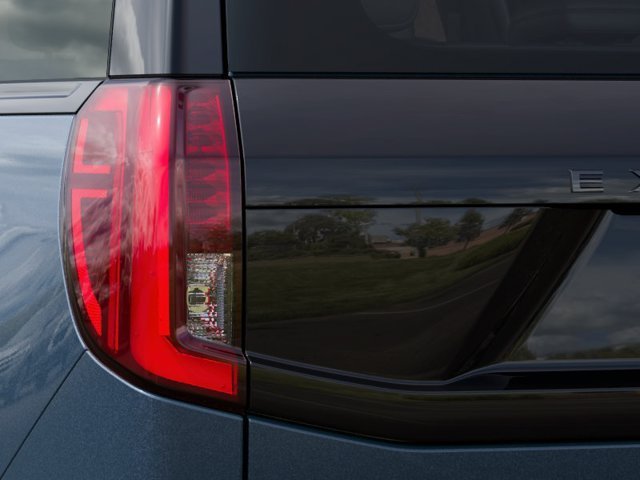New 2027 Blue Metallic Ford Platinum image 21