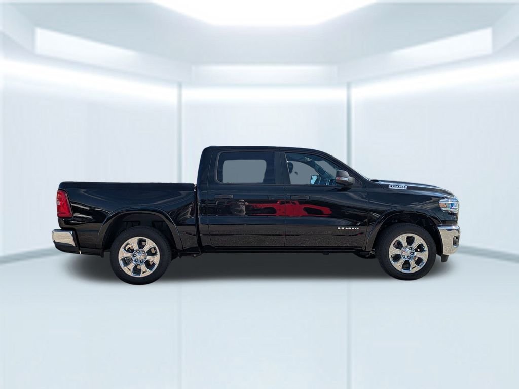 New 2026 Diamond Black Crystal Pearl-Coat Exterior Paint RAM Big Horn/Lone Star image 9