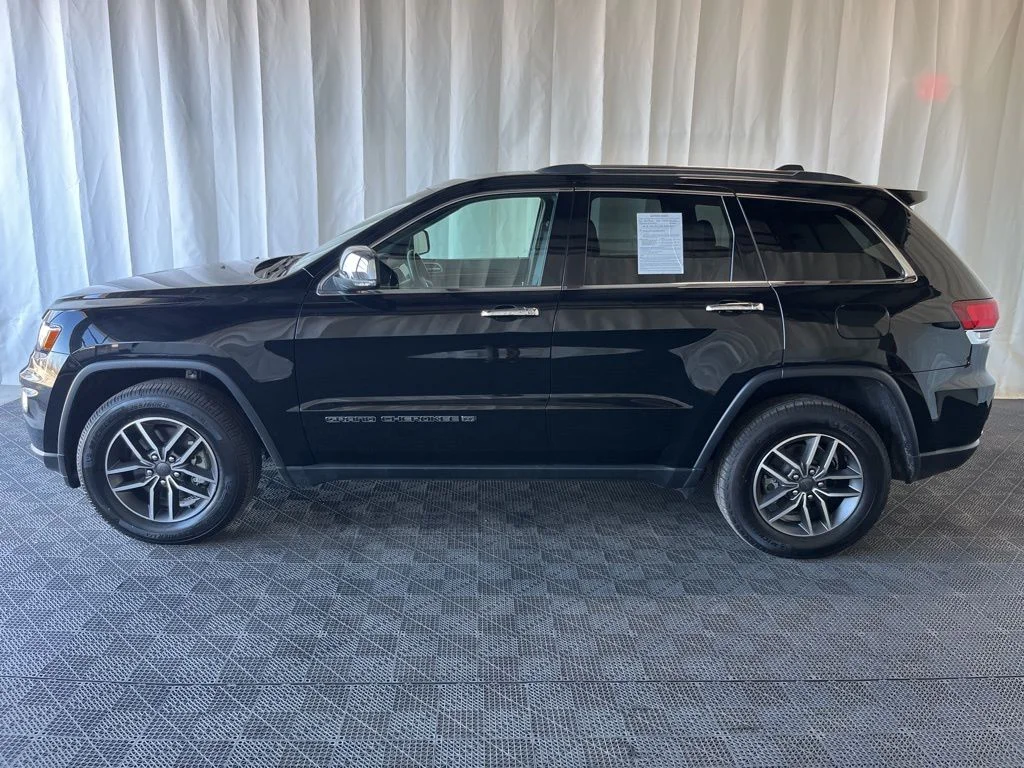 Used 2022 Black Jeep Limited image 28