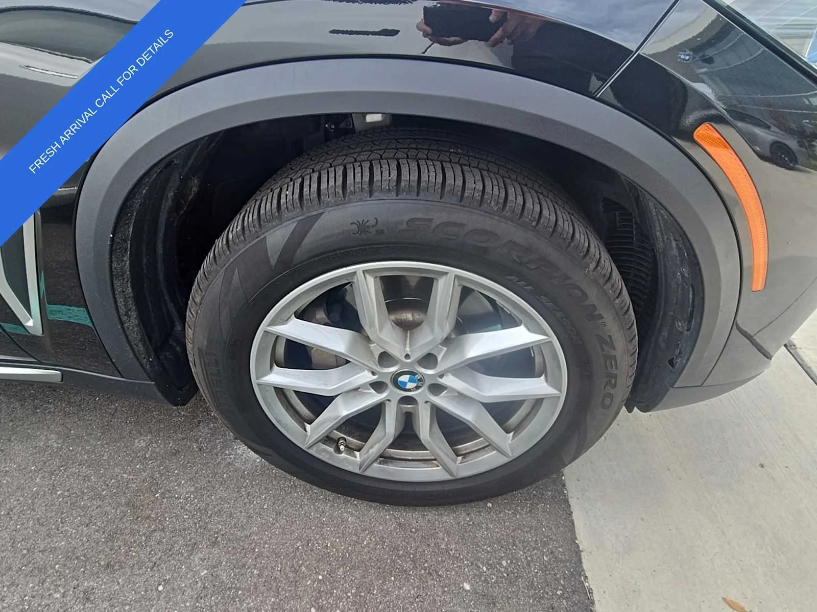 Used 2022 Black Sapphire Metallic BMW xDrive40i image 6
