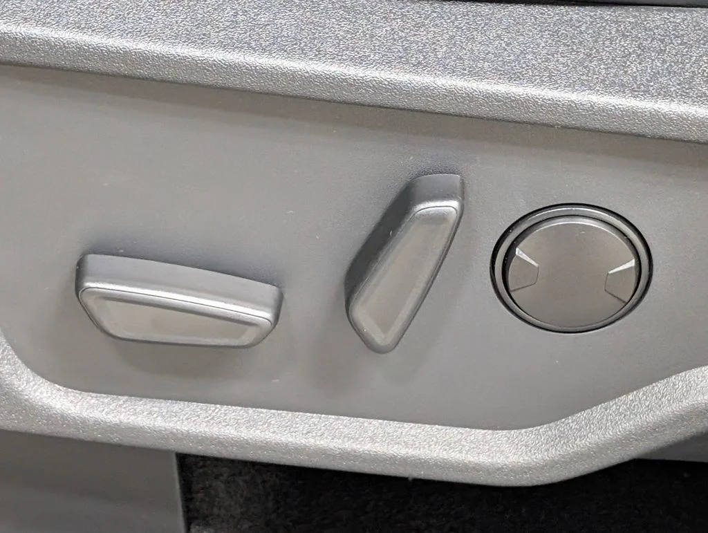 New 2026 Desert Sand Ford Outer Banks® image 13