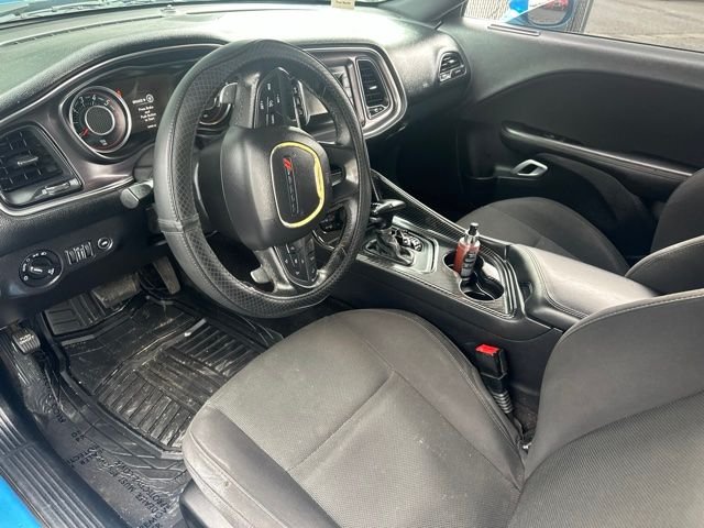 Used 2016 Blue Dodge R/T Shaker image 5