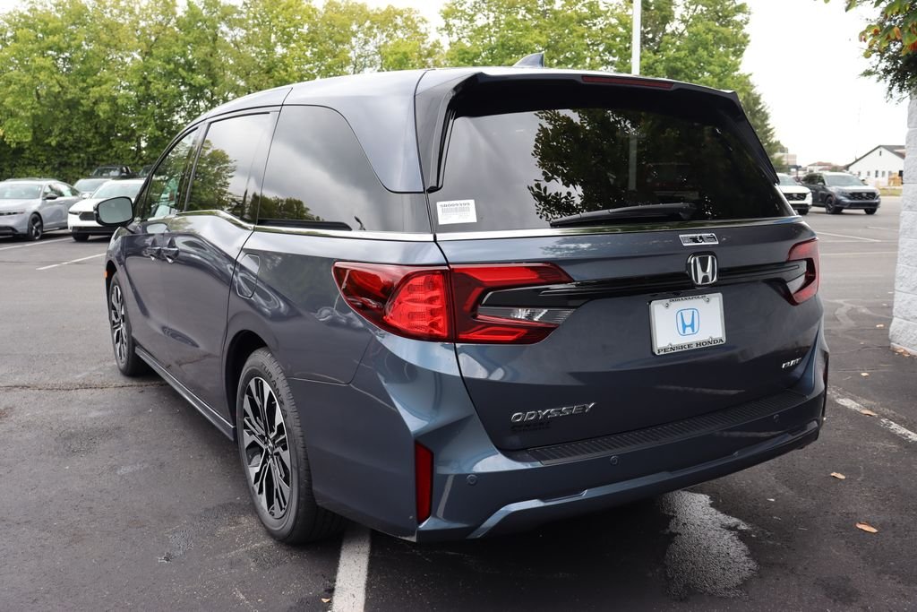 2026 Honda Odyssey Elite - Photo 3