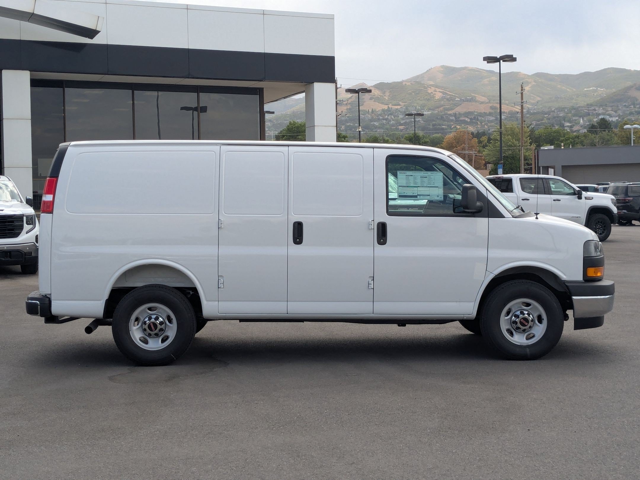 New 2025 Summit White GMC Work Van image 6
