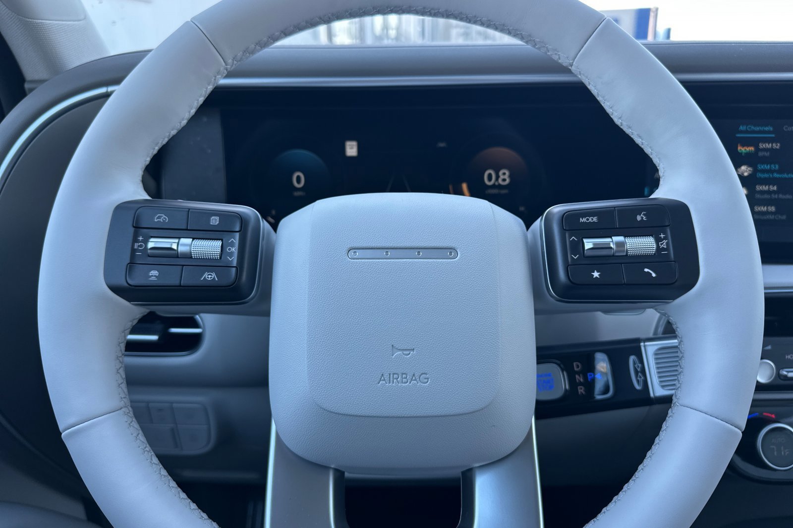 New 2026 Creamy White Pearl Hyundai SEL 8P image 25