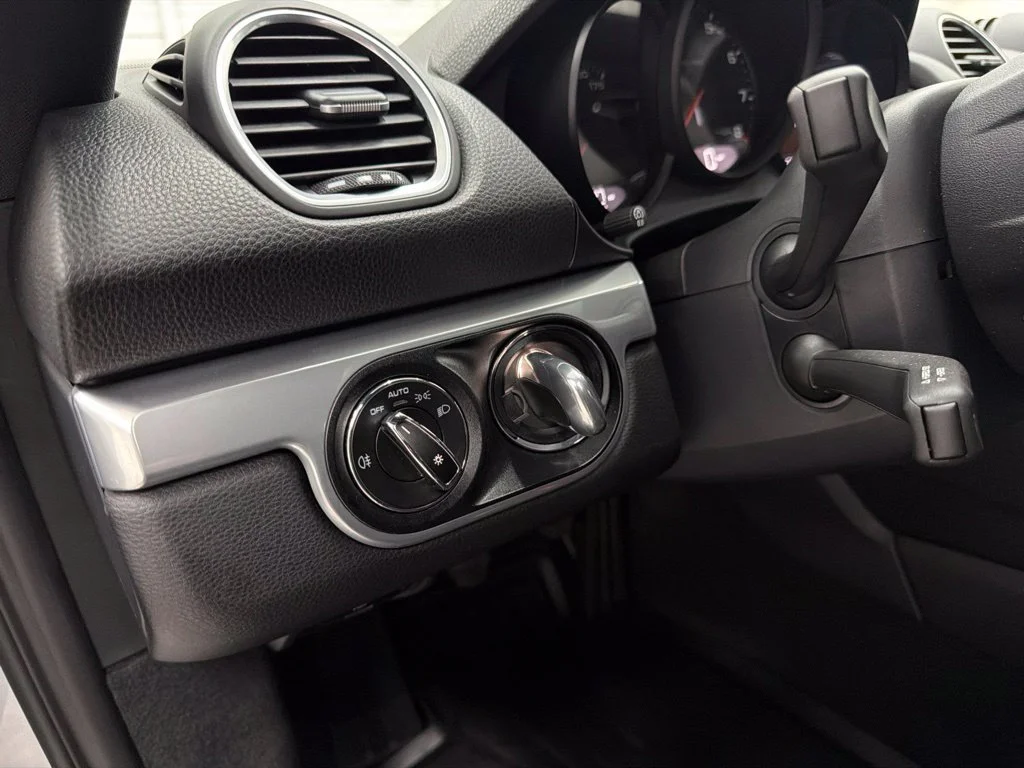 Used 2025 Gray Porsche Base image 25