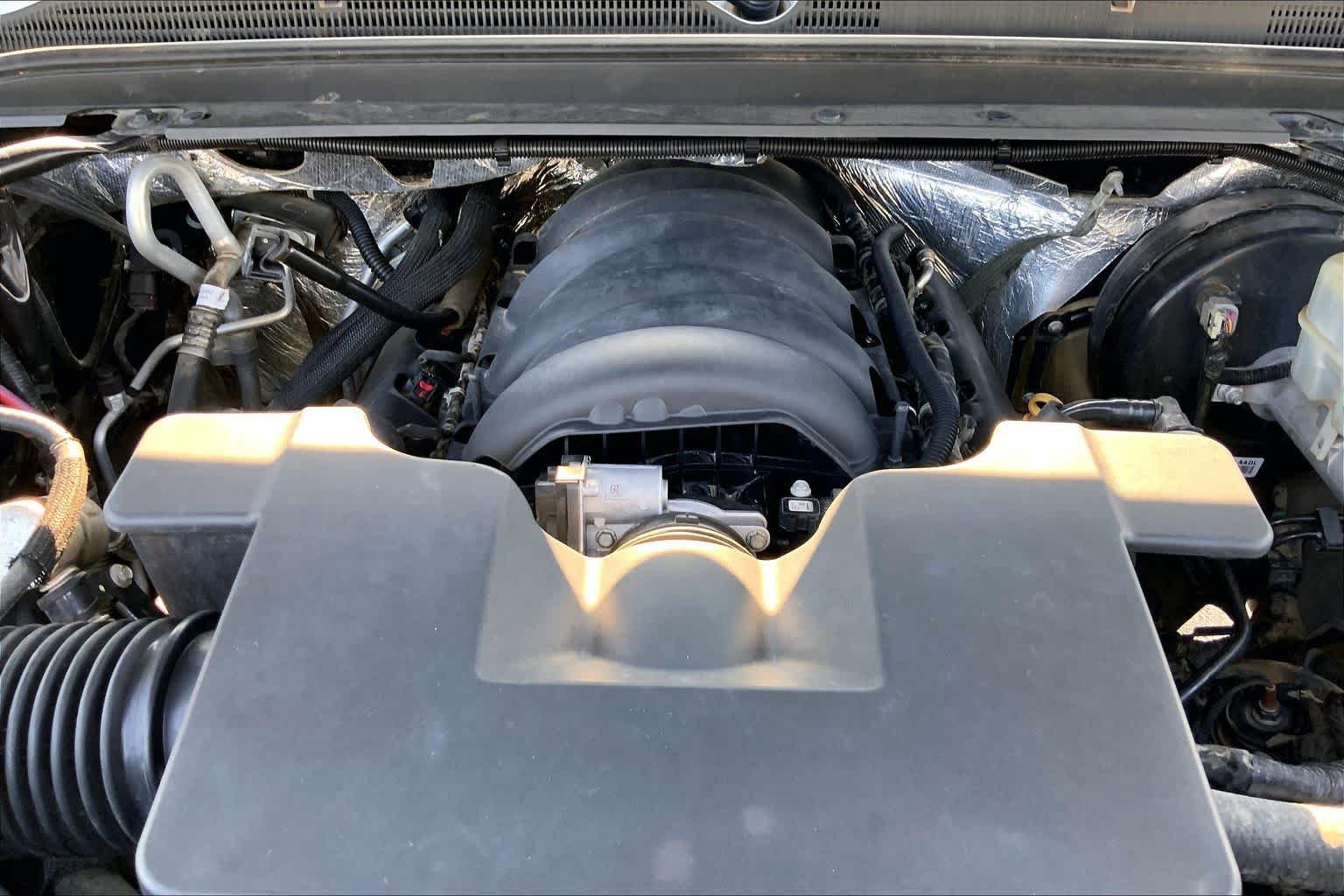 Used 2015 Black Chevrolet LTZ image 32