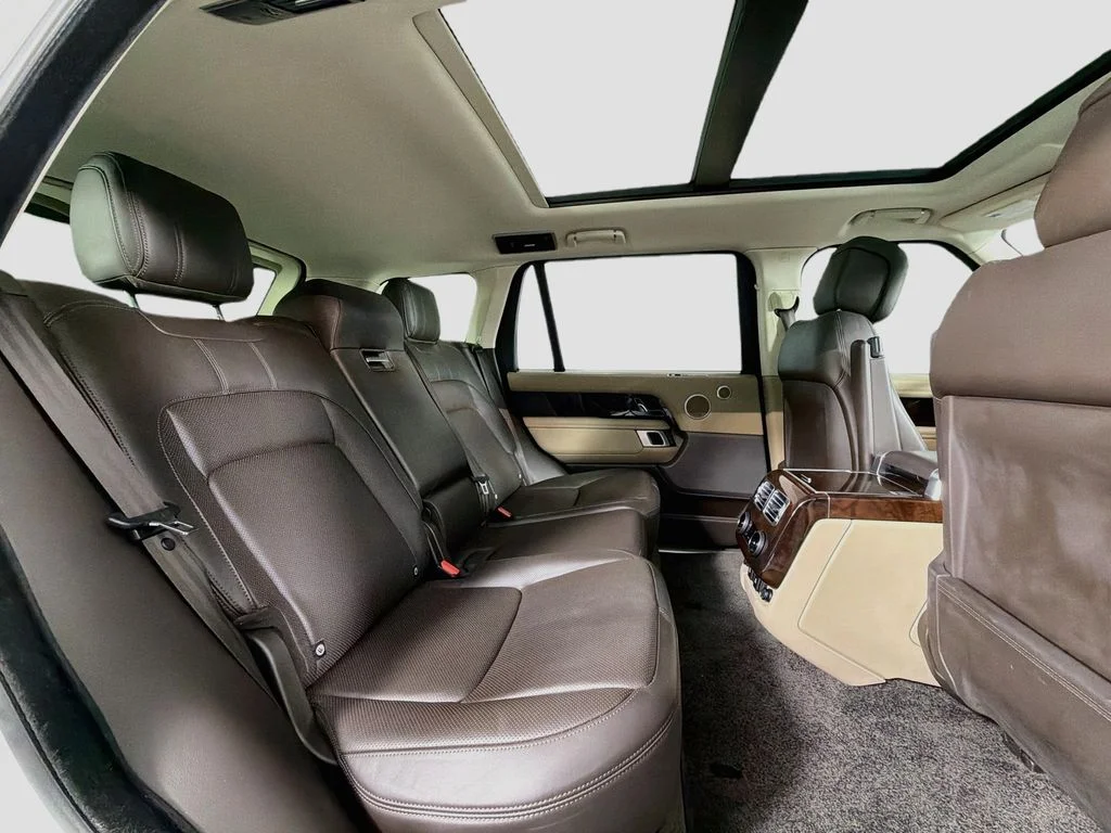 Used 2020 White Land Rover Supercharged image 29