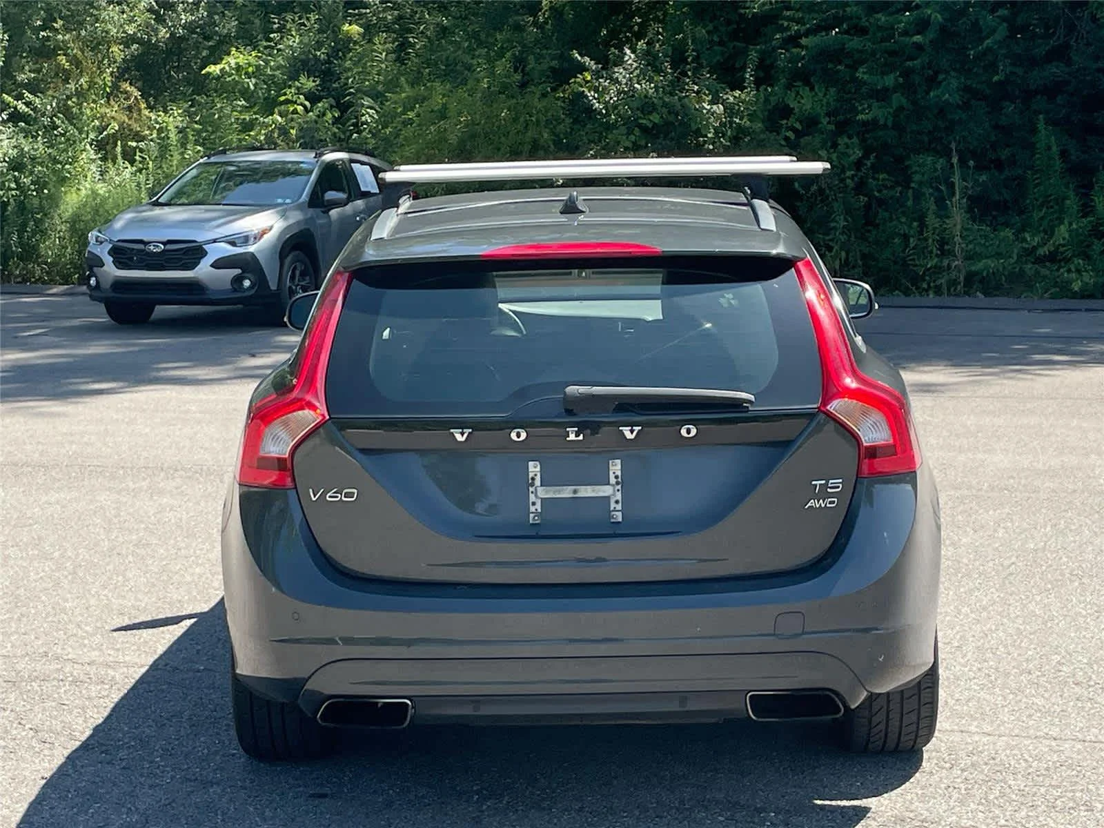 Used 2015 Gray Volvo T5 Premier image 4