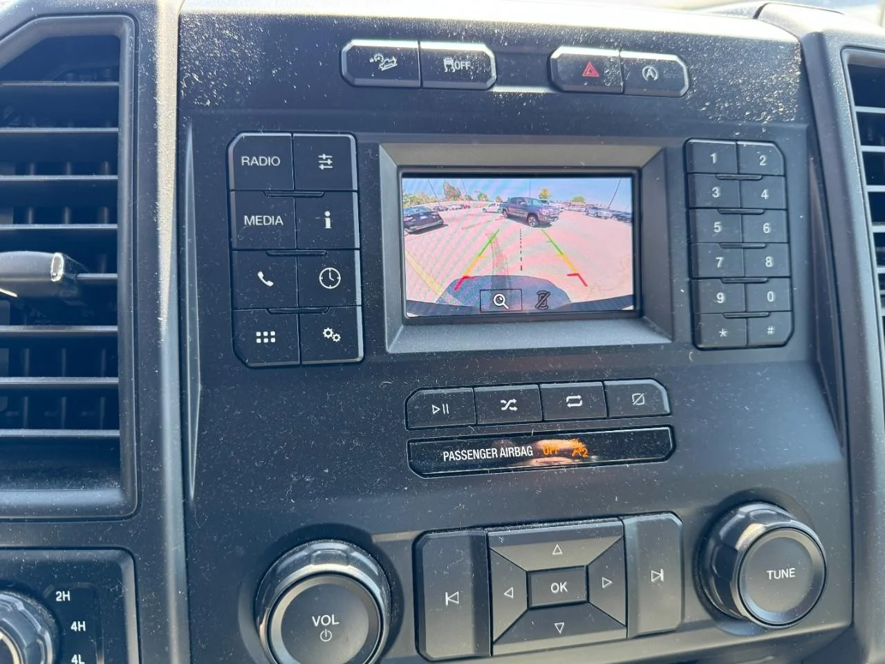 Used 2018 Stone Gray Ford 4WD SuperCab 6.5' Box image 18