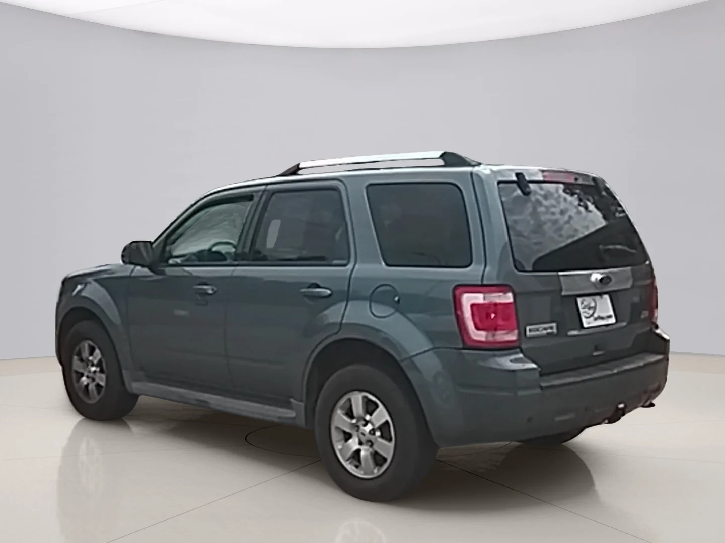 Used 2011 Blue Ford LIMITED image 3