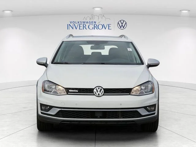 Used 2017 Volkswagen Golf Alltrack Alltrack SE with VIN 3VWH17AU9HM527518 for sale in Inver Grove Heights, Minnesota
