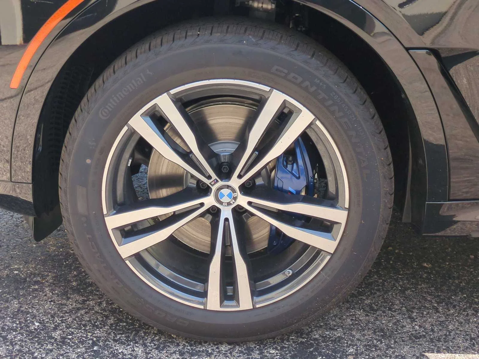 2026 BMW X7 M60i - Photo 14