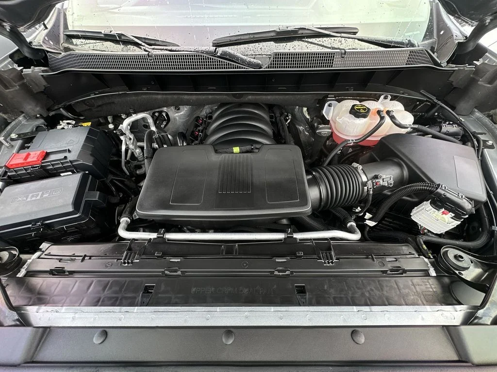 Used 2025 Gray Chevrolet RST image 24