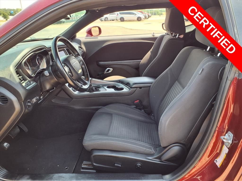 Used 2021 Red Dodge SXT image 15
