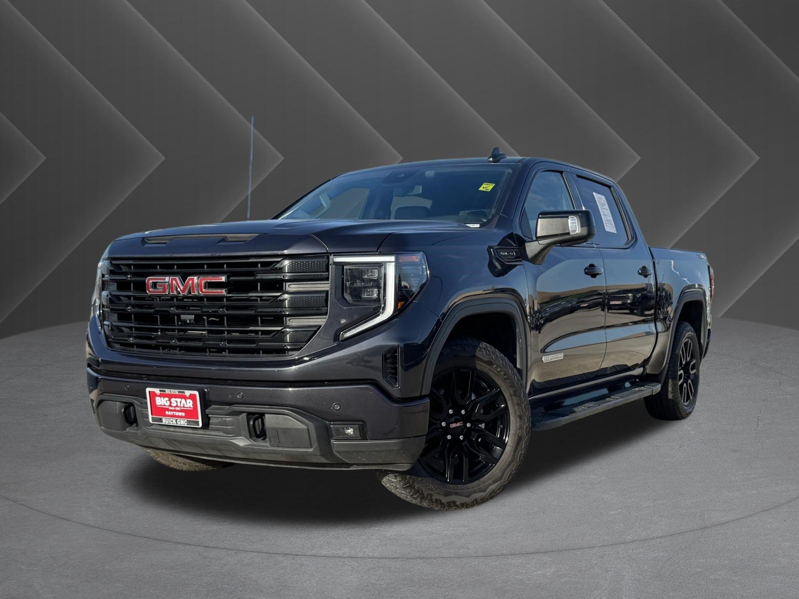 Used 2025 Titanium Rush Metallic GMC Elevation image 2