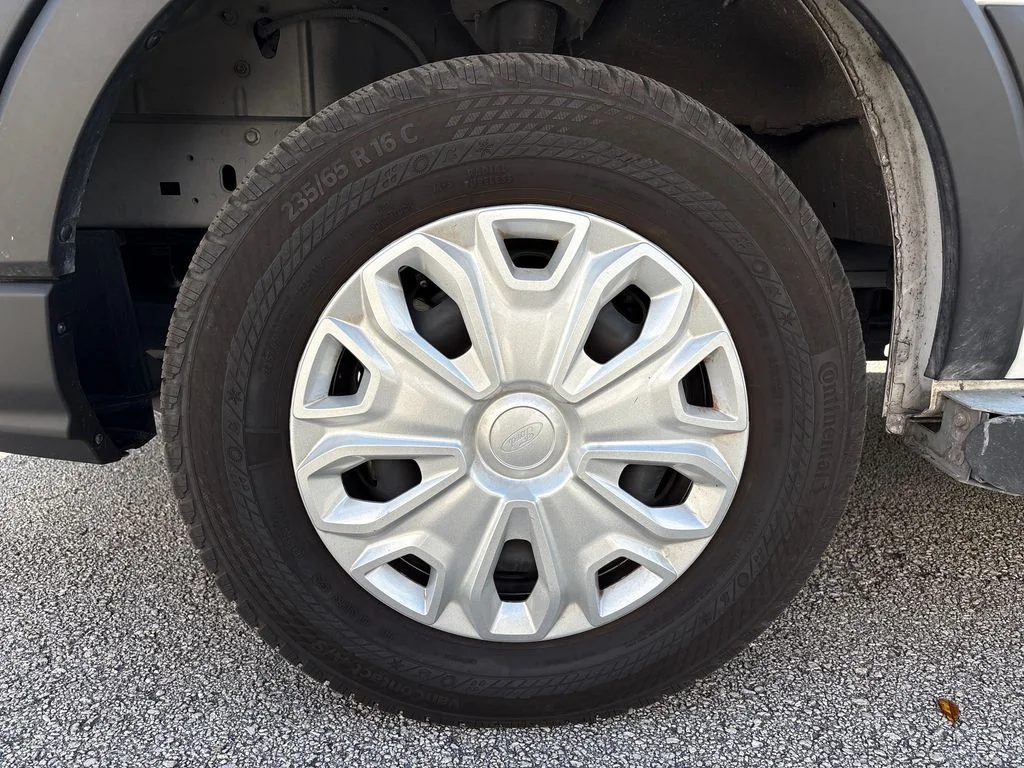 Certified Used 2025 White Ford Base image 14