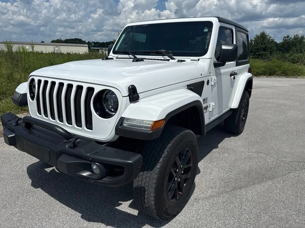Used 2023 Bright White Clearcoat Jeep Freedom image 7