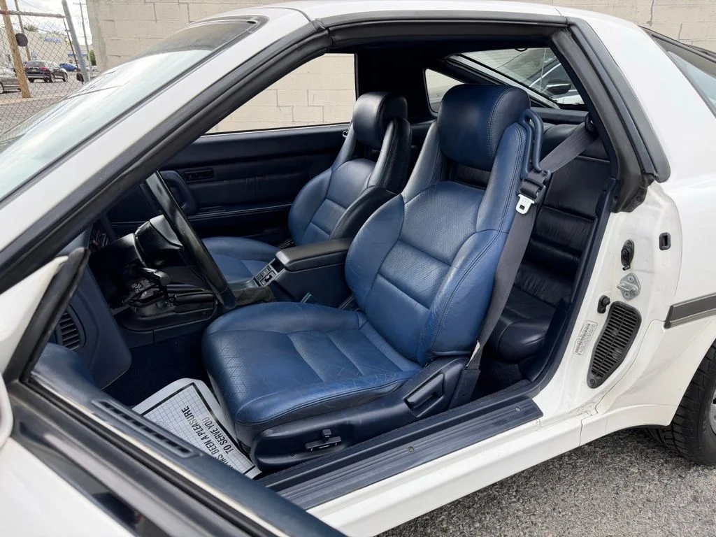 Used 1989 White Toyota Turbo image 12