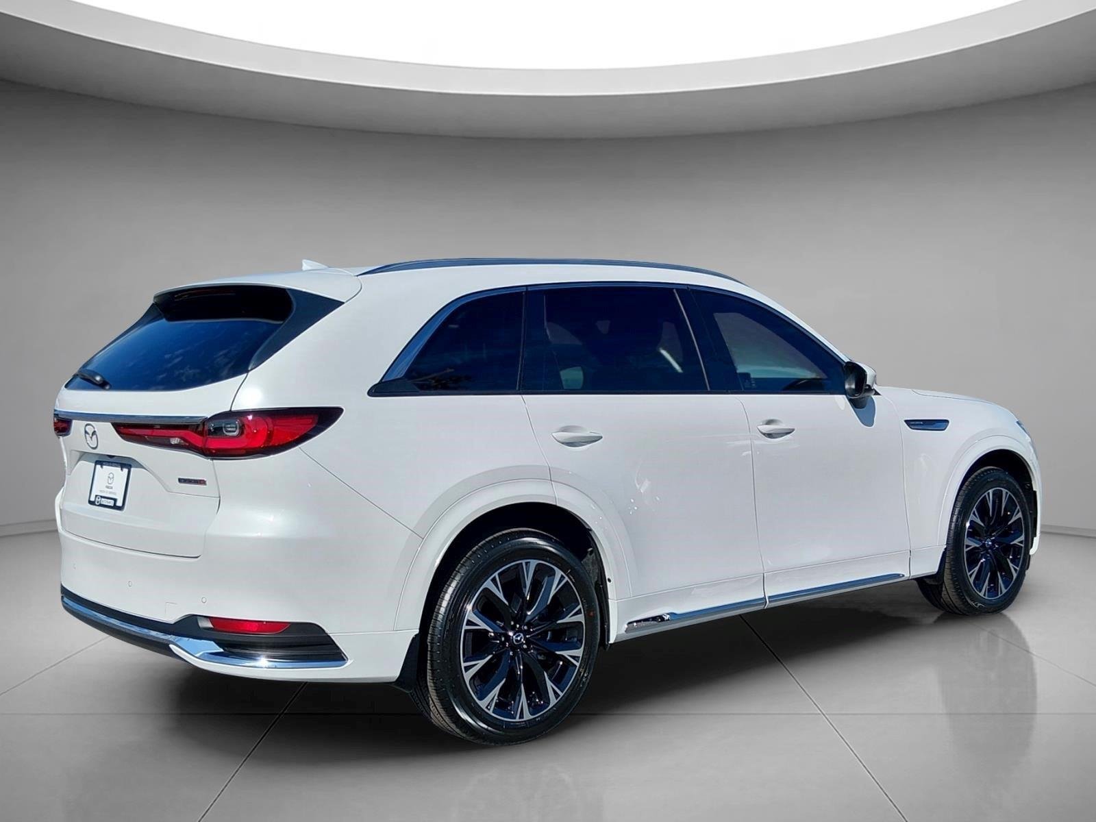 New 2026 Rhodium White Premium Mazda 3.3 Turbo S Premium Plus AWD image 5