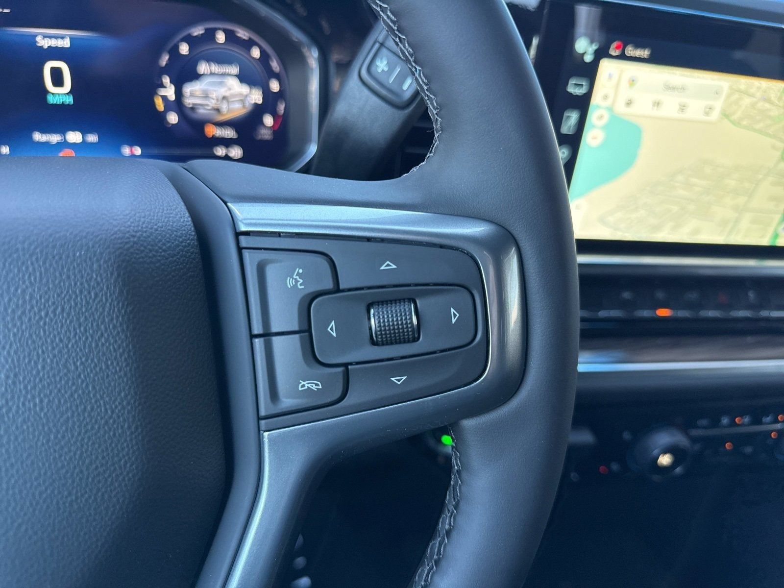 New 2026 Sterling Gray Metallic Chevrolet LT (2FL) with Convenience Package - Trailering Package - 20in Grazen Wheels image 28