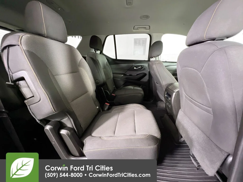 Used 2019 Mosaic Black Metallic Chevrolet LT image 17