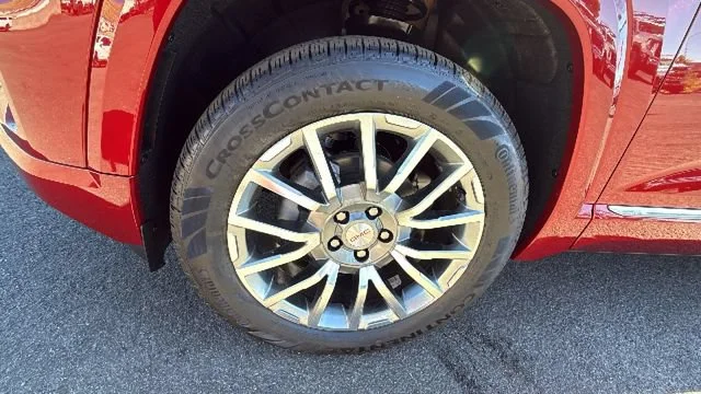 2027 GMC Terrain Denali - Photo 9