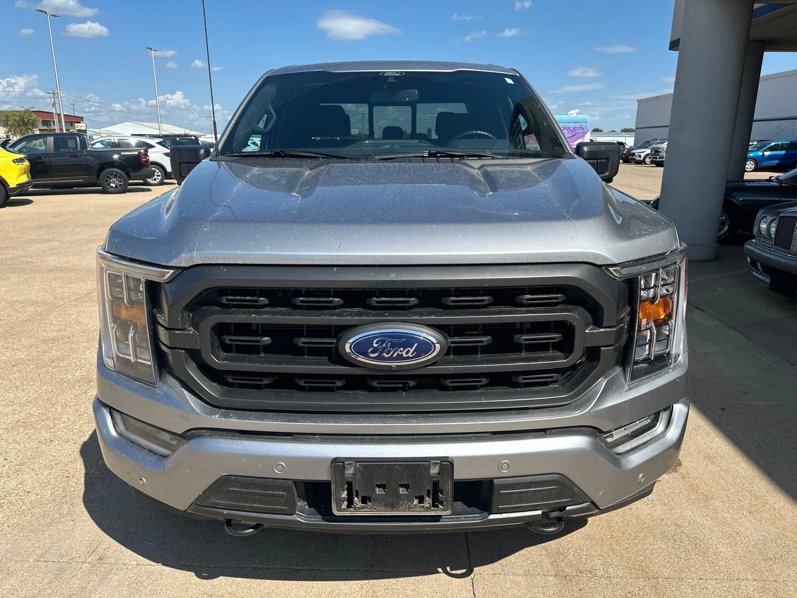 Used 2022 Iconic Silver Metallic Ford XLT image 8