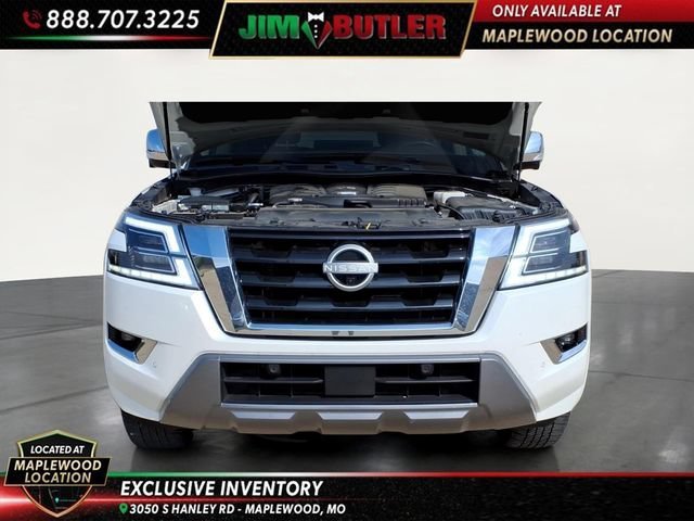Used 2024 White Nissan Platinum 2WD image 22