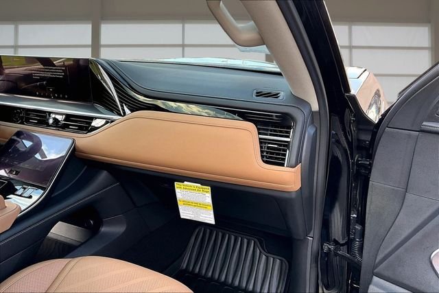New 2026 BLACK OBSIDIAN INFINITI LUXE image 17