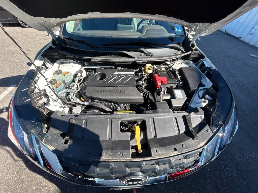 Used 2023 White Nissan SV image 10