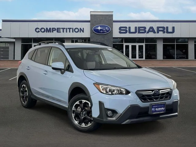 2023 Subaru Crosstrek Premium CVT's photo
