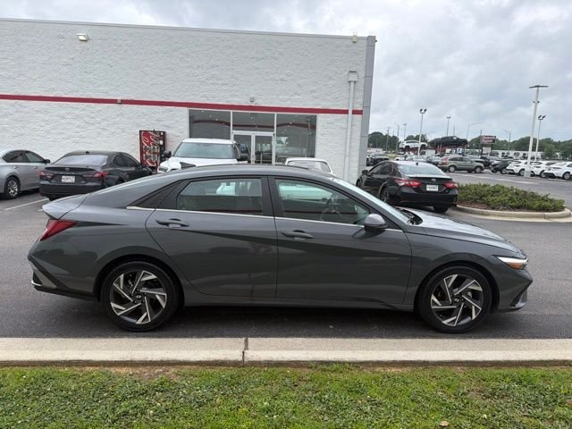 Used 2024 Gray Hyundai Limited image 10