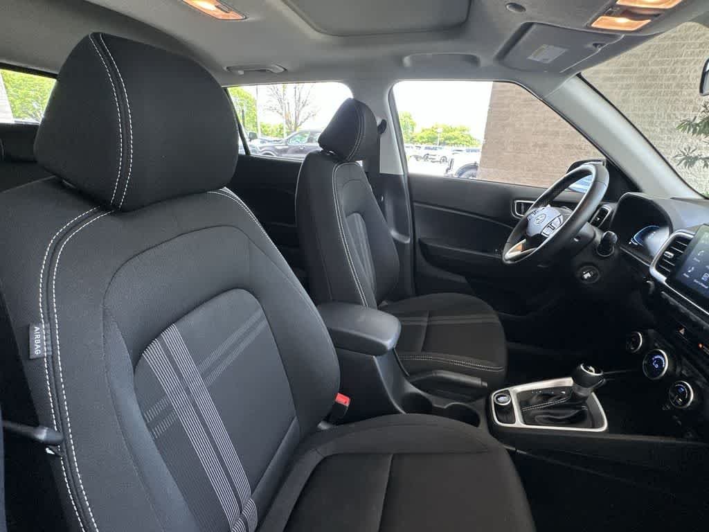 Used 2023 Onyx Black Hyundai SEL image 27