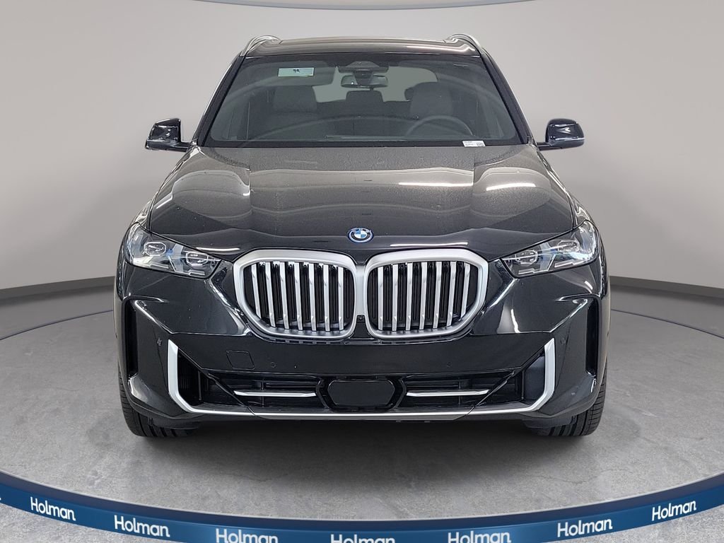 New 2026 Black Sapphire Metallic BMW xDrive50e image 2