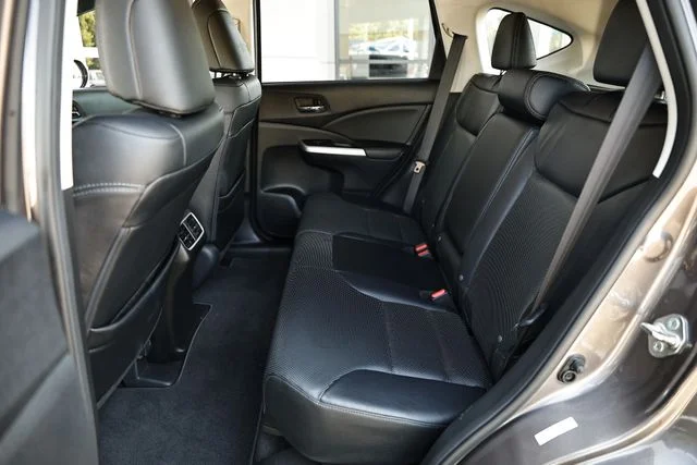 Used 2015 Kona Coffee Metallic Honda Touring image 26