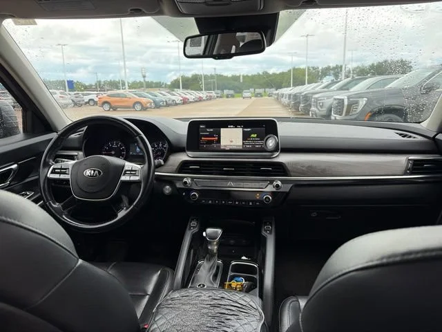 Used 2020 Gray Kia EX image 22