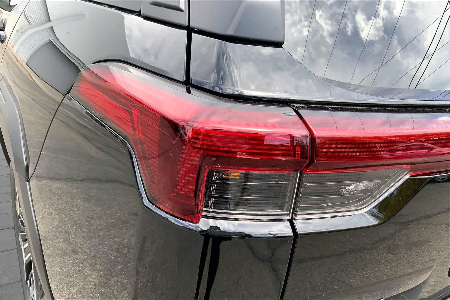 New 2026 CRYSTAL BLACK SILICA Subaru Touring XT image 14