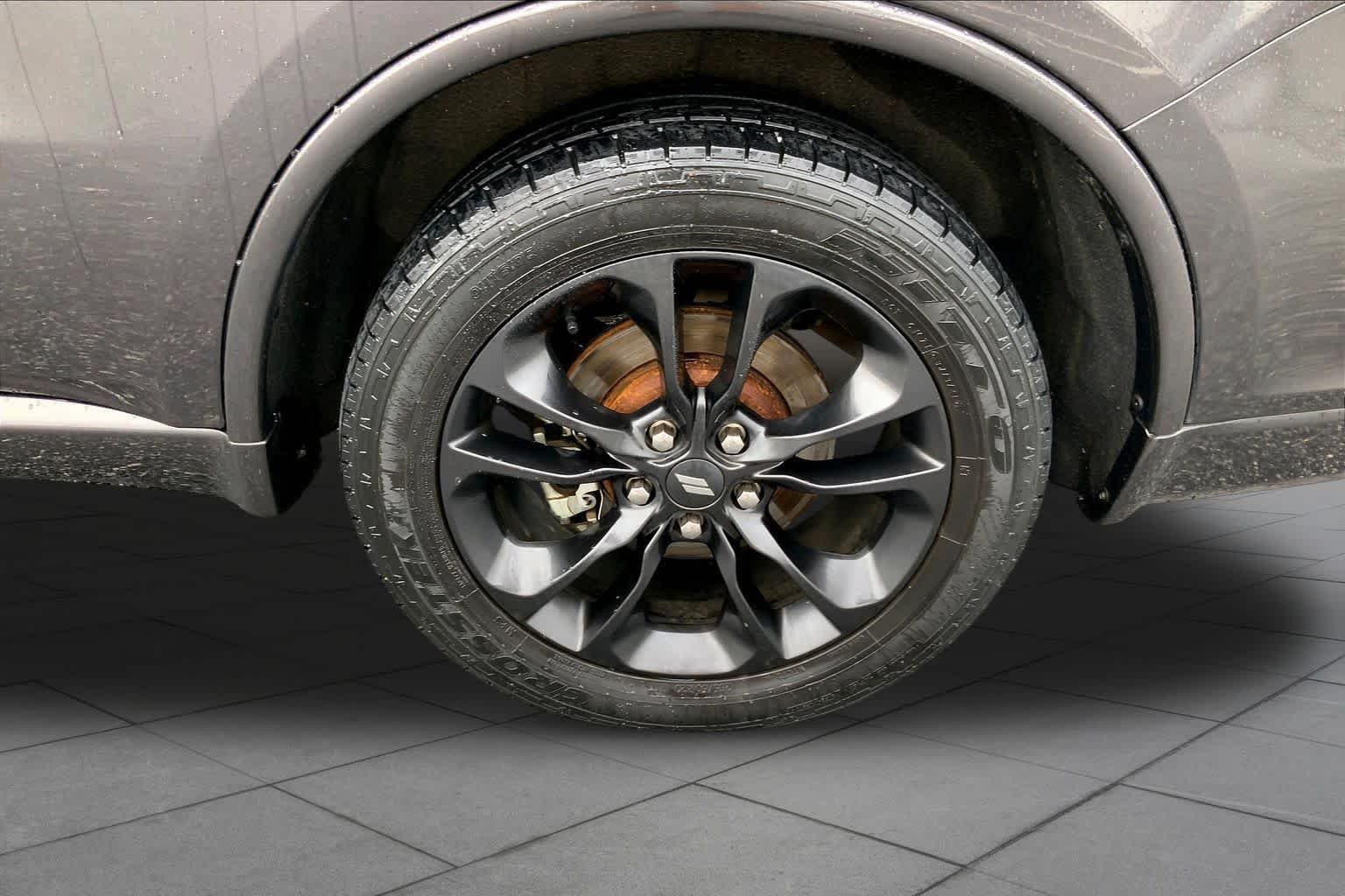 Used 2021 Granite Clearcoat Dodge R/T image 10