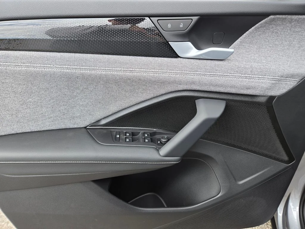 New 2026 Silver Volkswagen S image 9