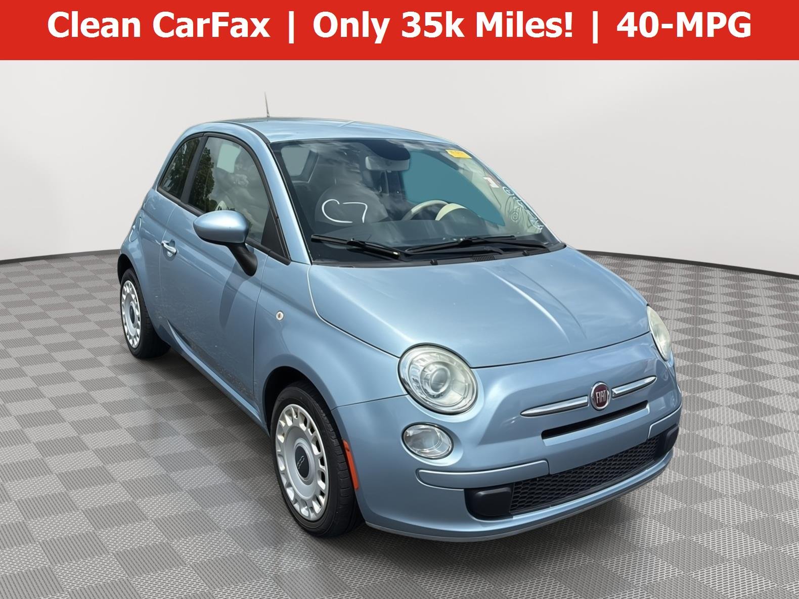 2013 FIAT 500 Pop's photo