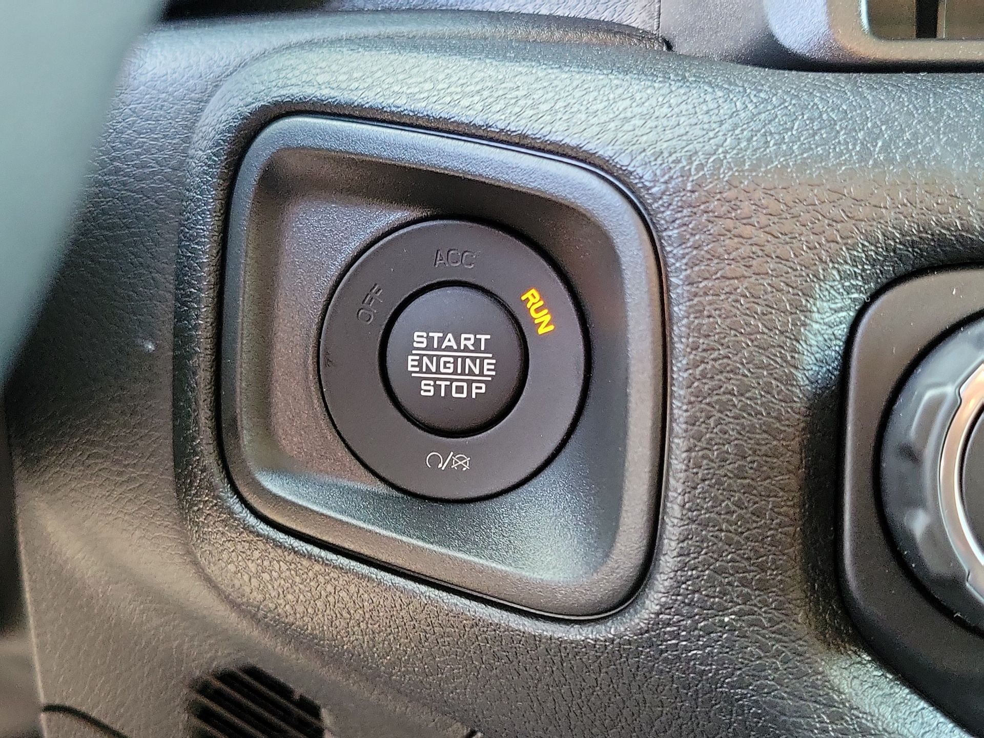 New 2026 Black Clear-Coat Paint Jeep  image 14