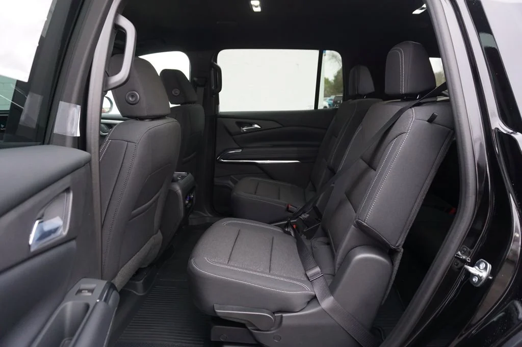 2026 Chevrolet Traverse LT - Photo 9