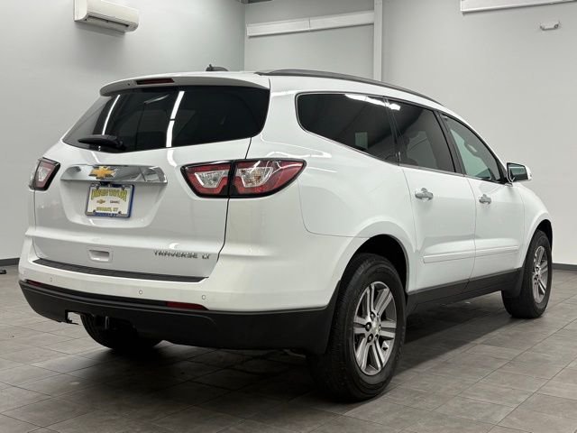 Used 2016 Chevrolet Traverse 2LT with VIN 1GNKRHKD7GJ183602 for sale in Murray, KY
