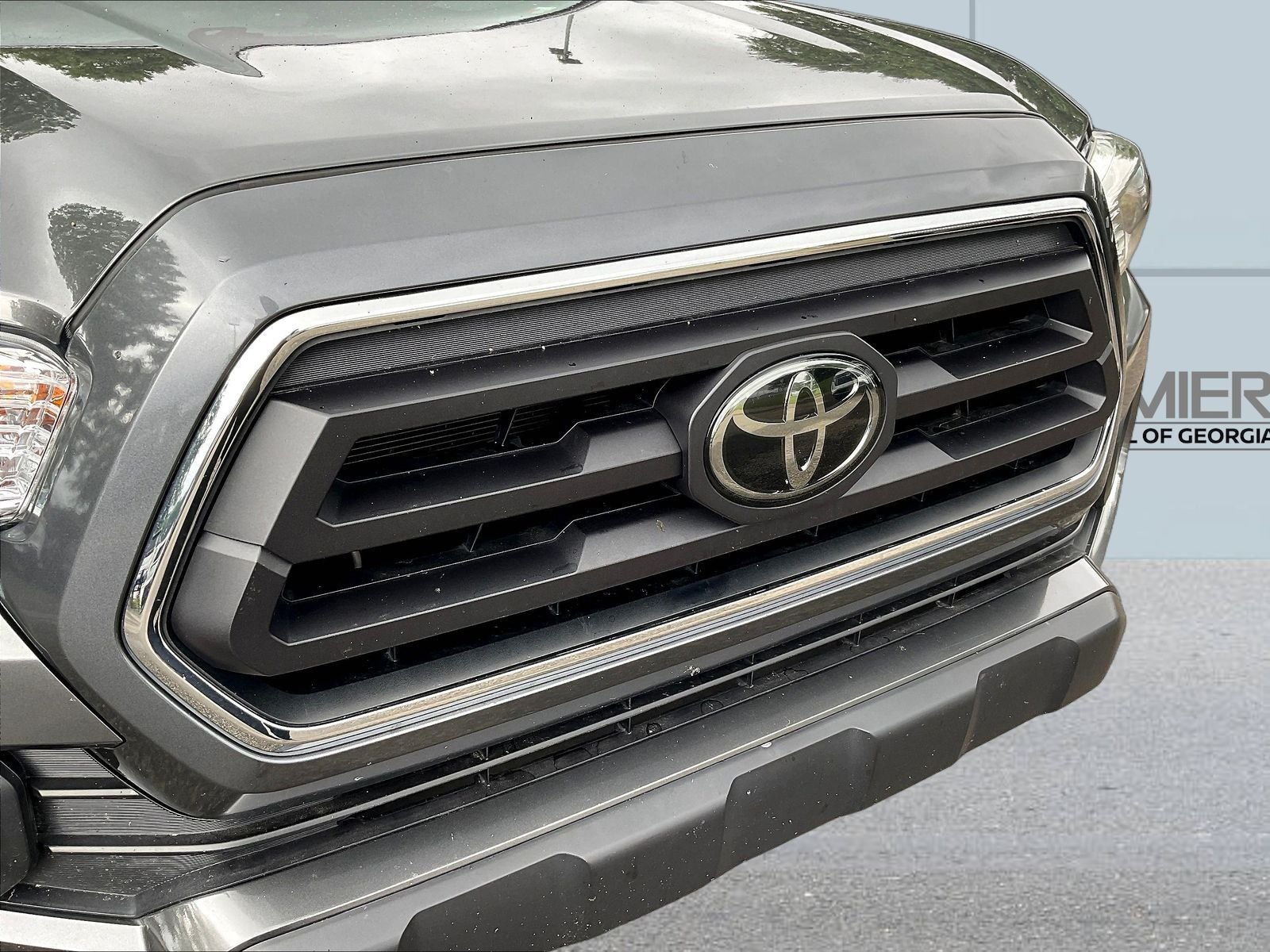 Used 2022 Gray Toyota SR5 image 35