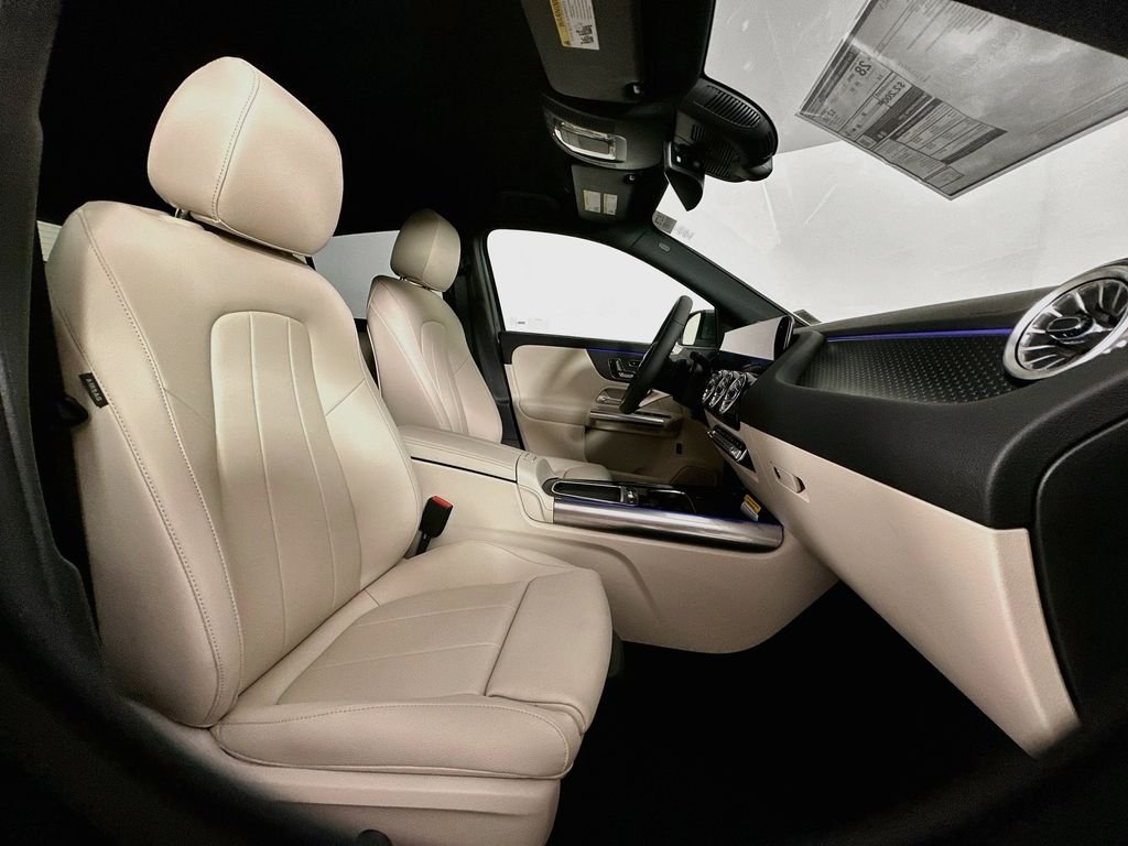 New 2026 Mountain Grey Metallic Mercedes-Benz GLA 250 image 27