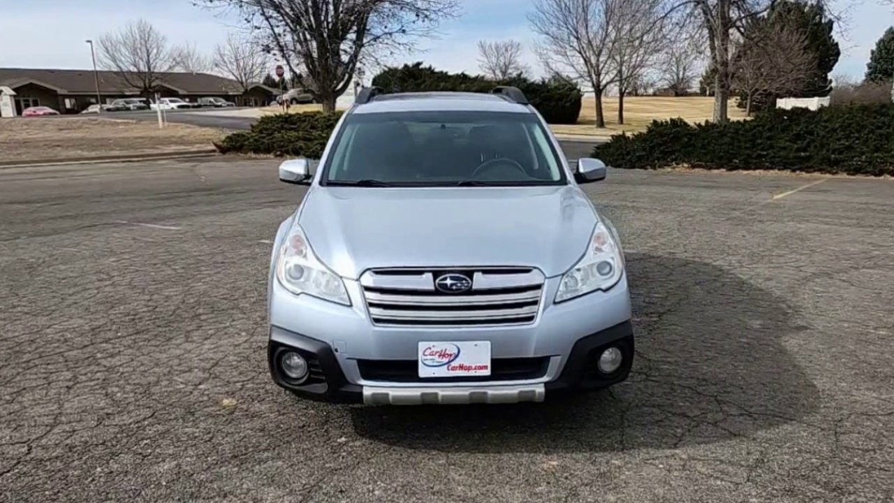 2014 Subaru Outback 2.5i Limited photo 2