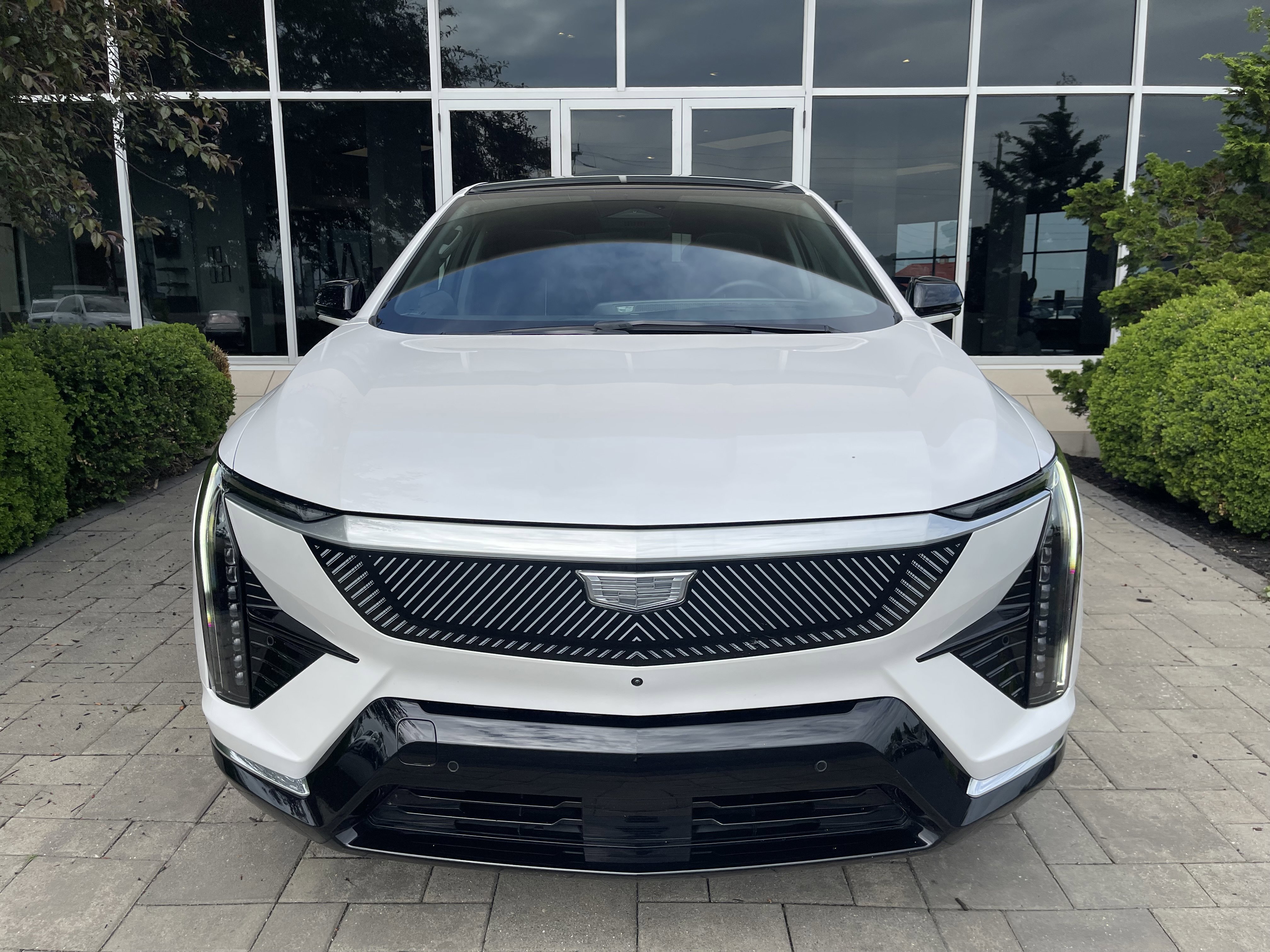 Used 2025 Cadillac OPTIQ Luxury 2 with VIN 3GYK3DMR9SS134365 for sale in Lancaster, PA