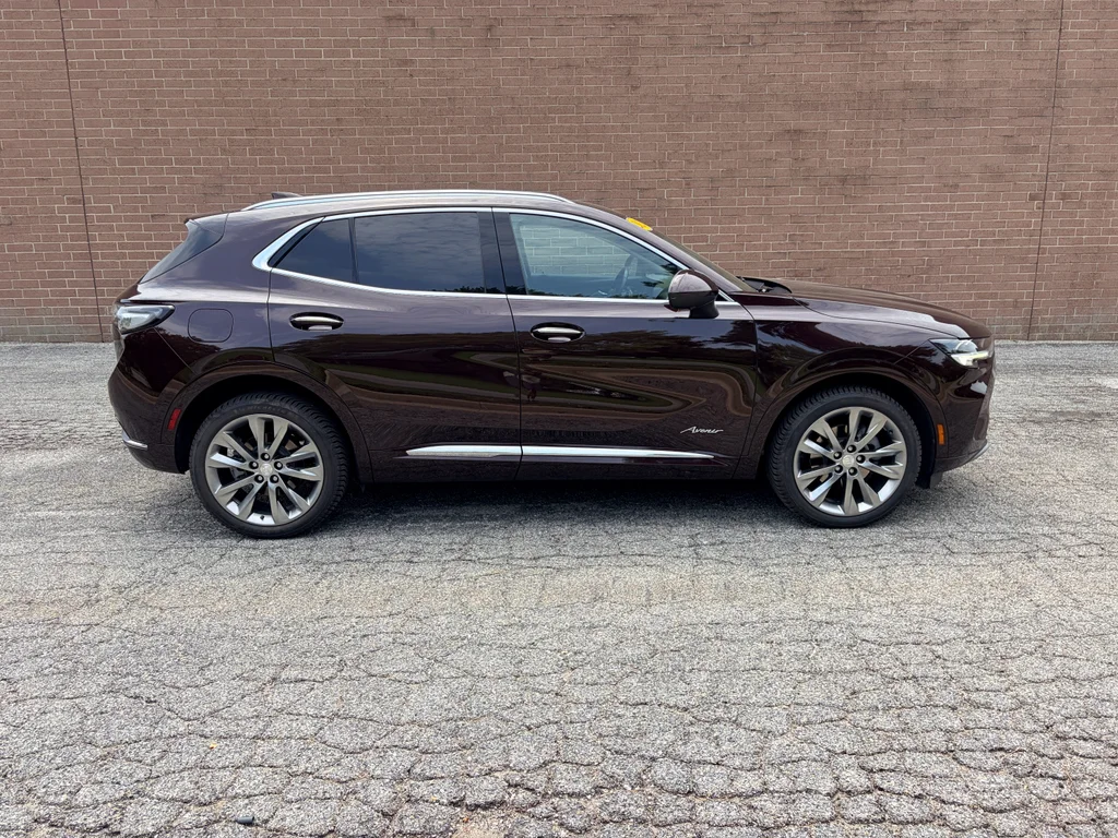 Used 2021 Rich Garnet Metallic Buick Avenir image 6