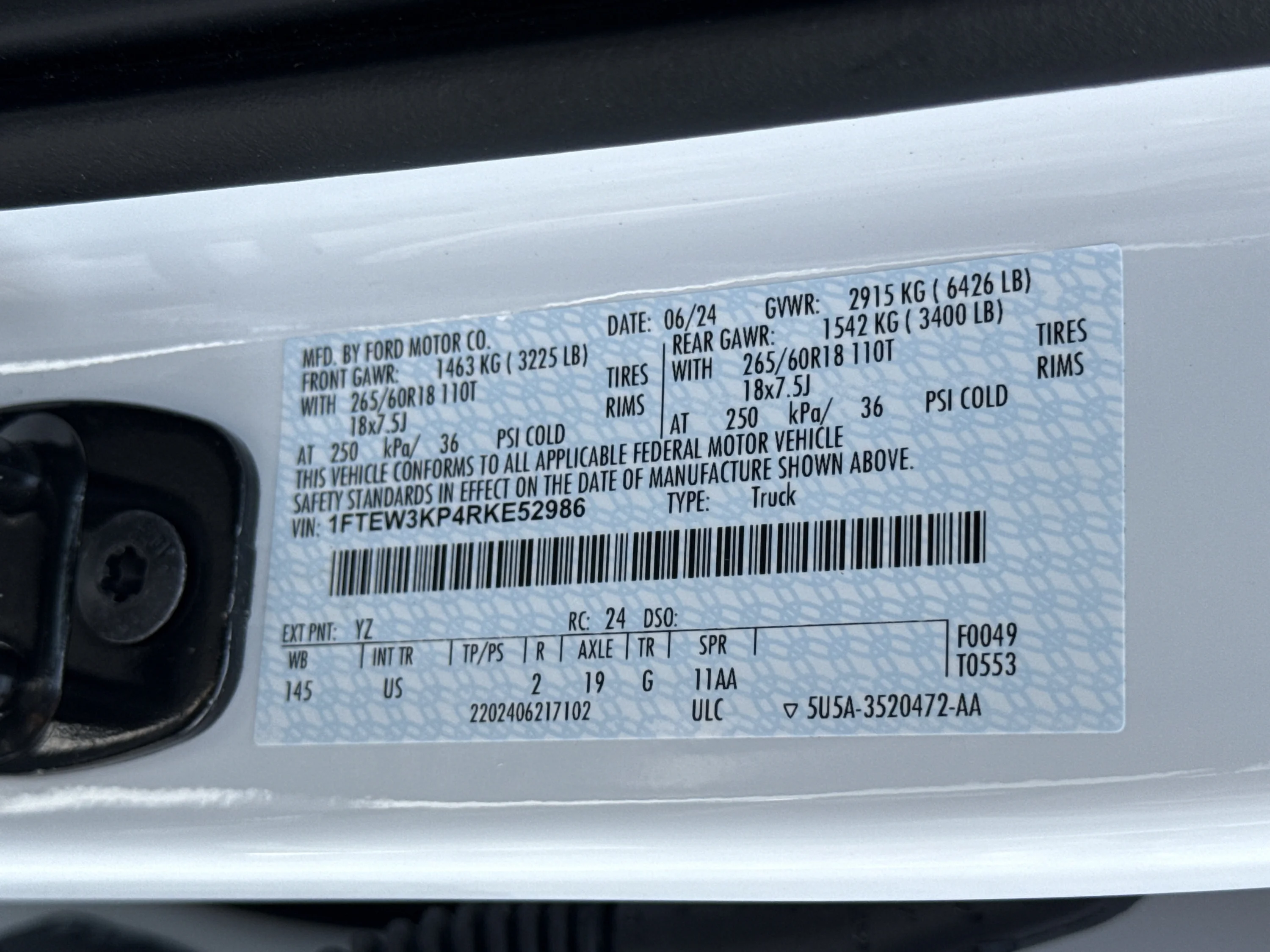 Used 2024 Oxford White Ford XLT image 44